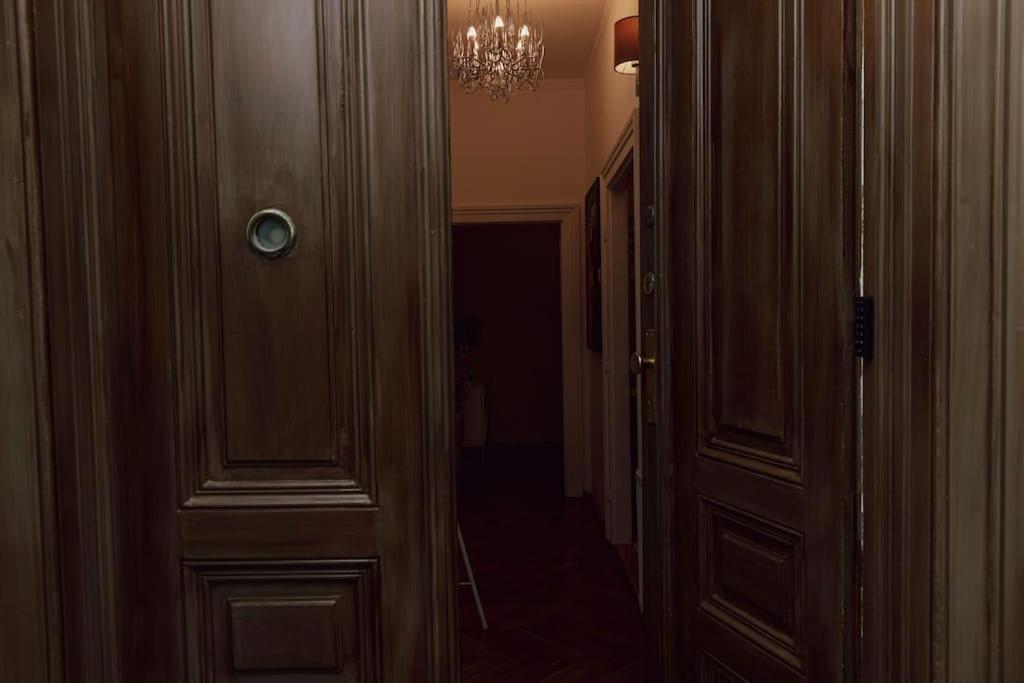 Modern Stylish Comfortable 2 Bedroom Apartment Wina Bagian luar foto